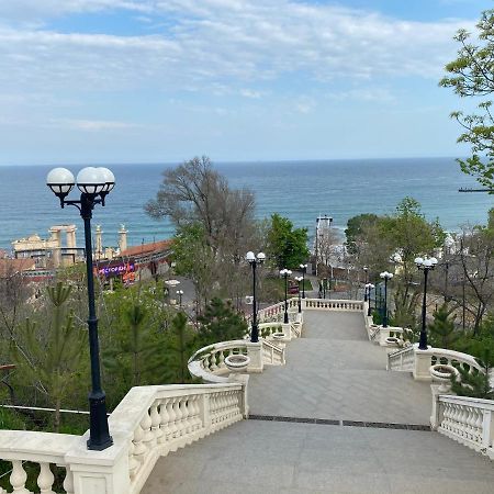 Апартаменты Arcadia Sky Одесса Экстерьер фото